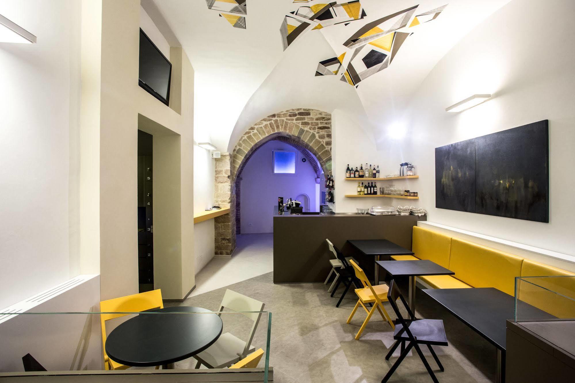 Little Italy Boutique Hostel Pérouse Extérieur photo